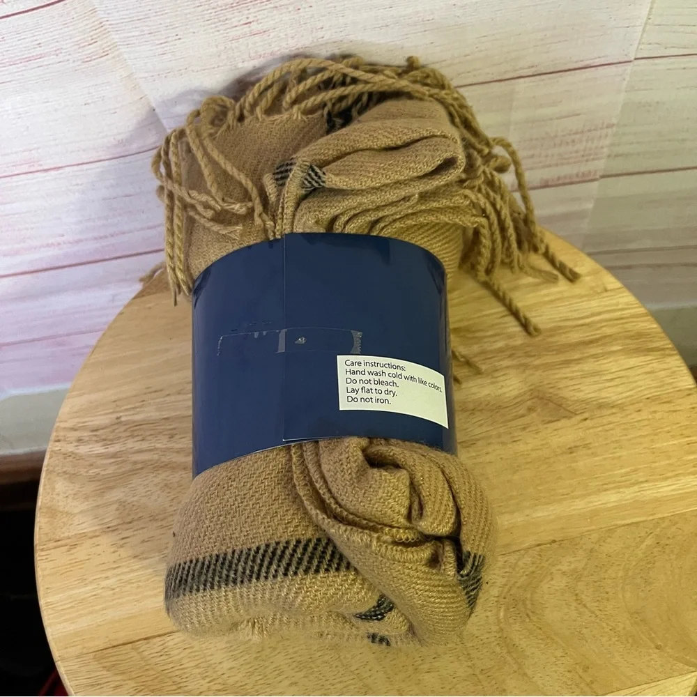 Ladies Cape Scarf Multiple Ways‎ To Wear ONE SIZE